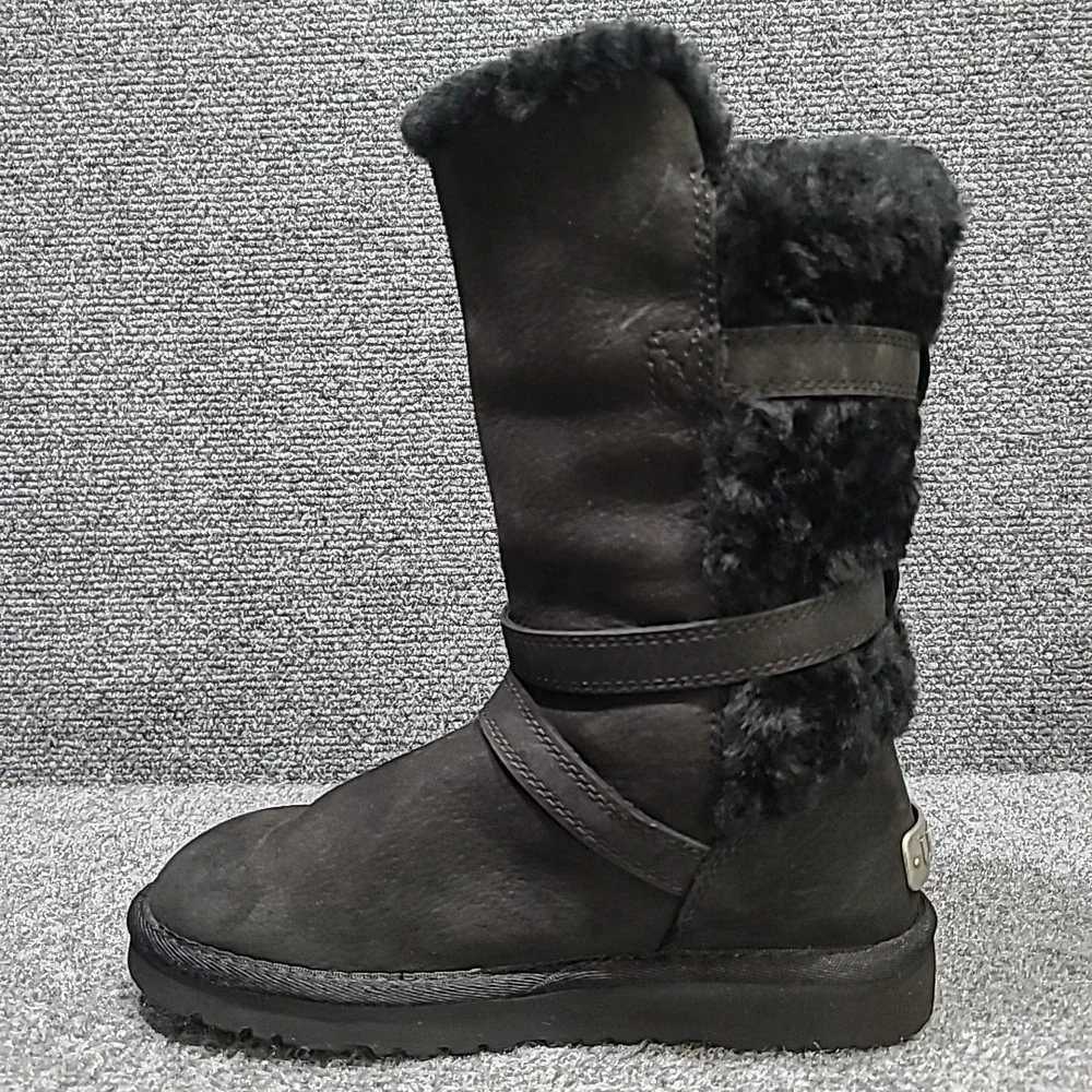 UGG Australia Becket Black Leather Sheepskin Boots Moto Buckle Kid's Size 1